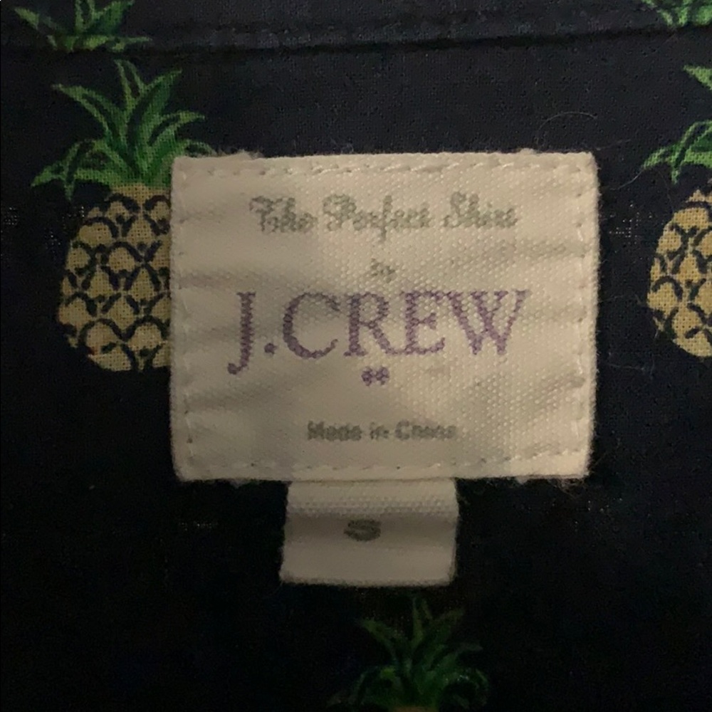Navy patterned button-down - Picture 3 of 3